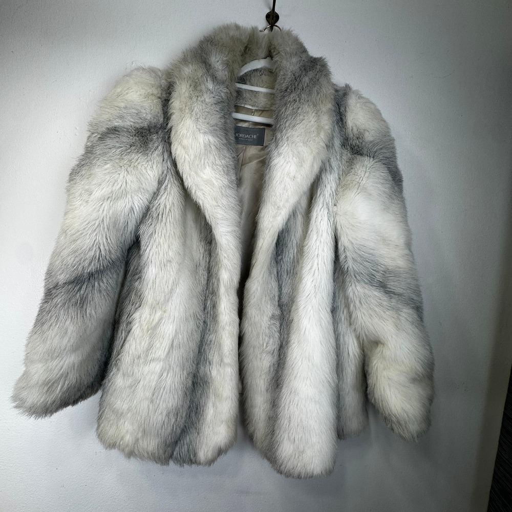 Vintage Jordache Faux Fur Coat Silver White Fox Style Made in USA Size 20.5